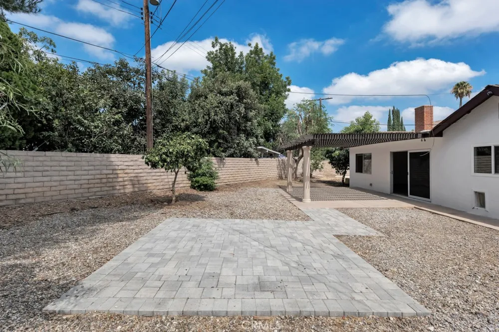 20540 Keswick Winnetka, CA 91306
