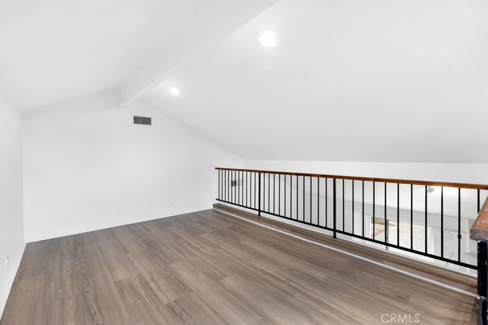 20540 Keswick Winnetka, CA 91306