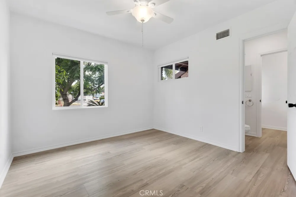20540 Keswick Winnetka, CA 91306