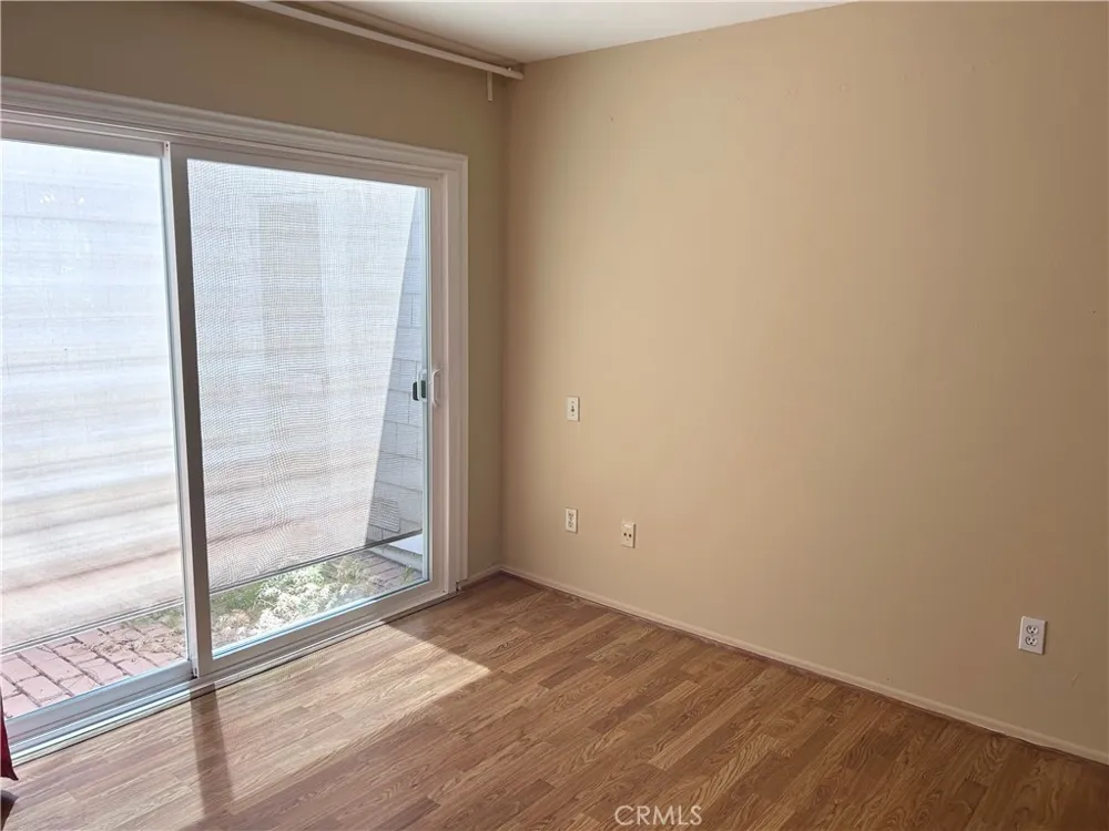 9 Hillgrass Irvine, CA 92603