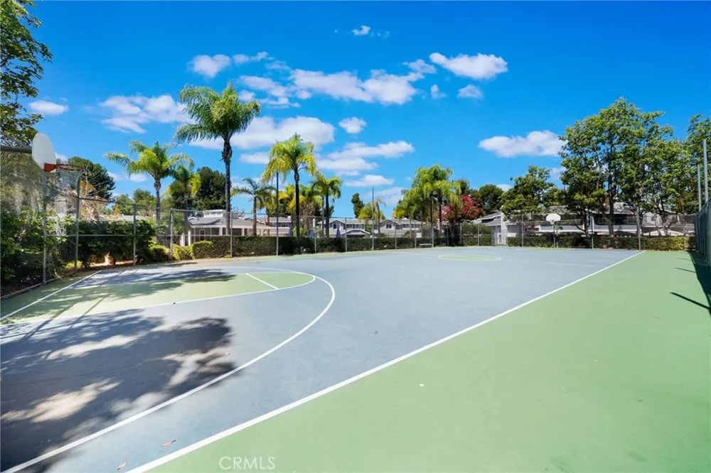 26338 W Grove #67 Lake Forest, CA 92630