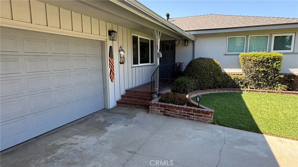 205 Heathdale Covina, CA 91722