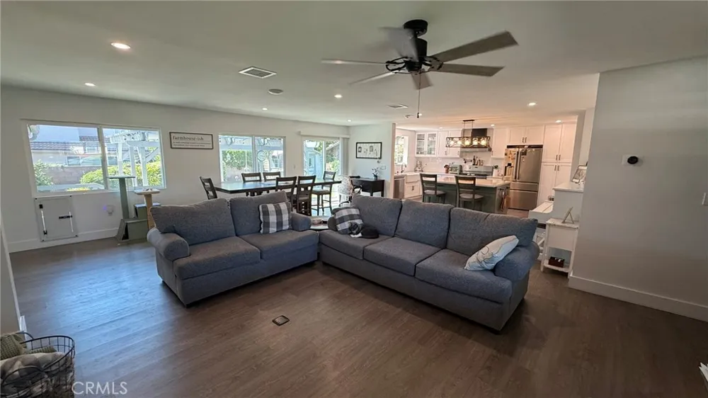 205 Heathdale Covina, CA 91722