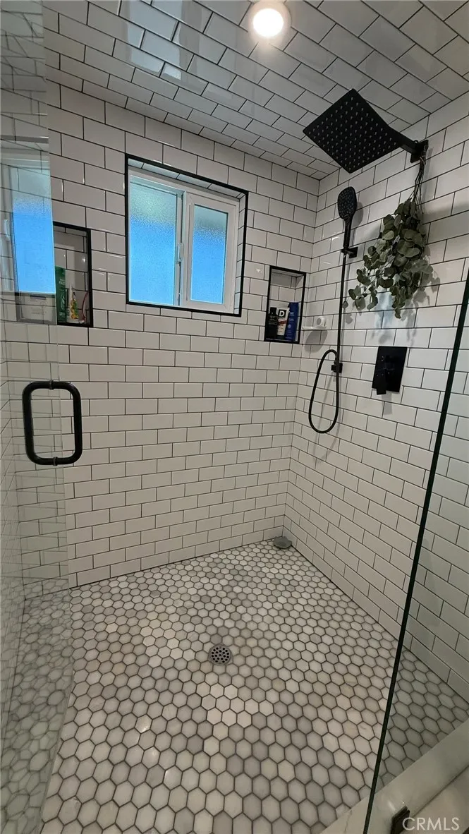 205 Heathdale Covina, CA 91722