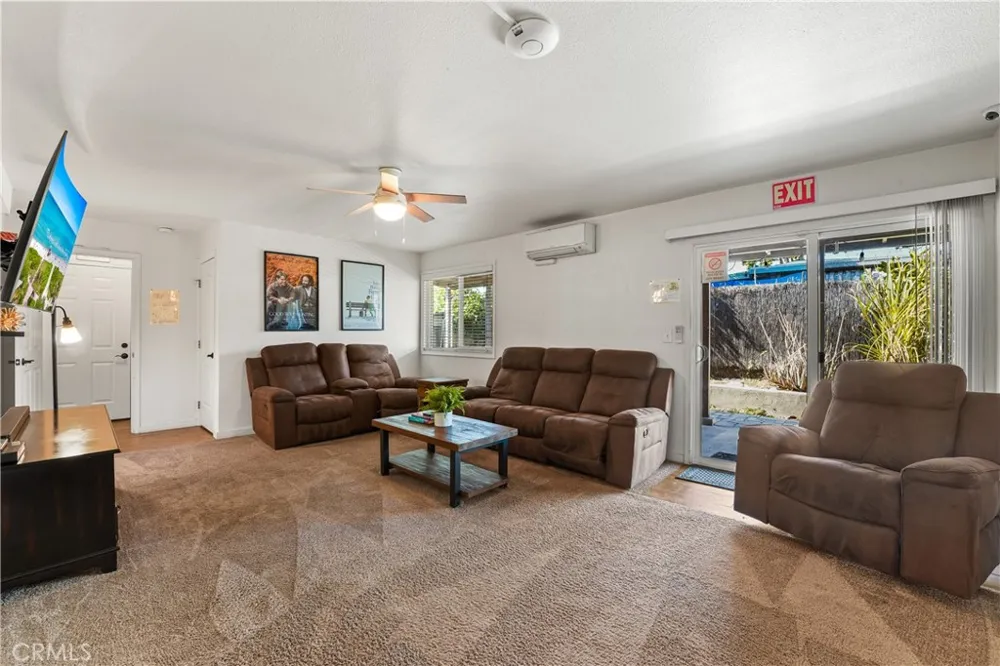 1733 Raymar Street Santa Ana, CA 92703