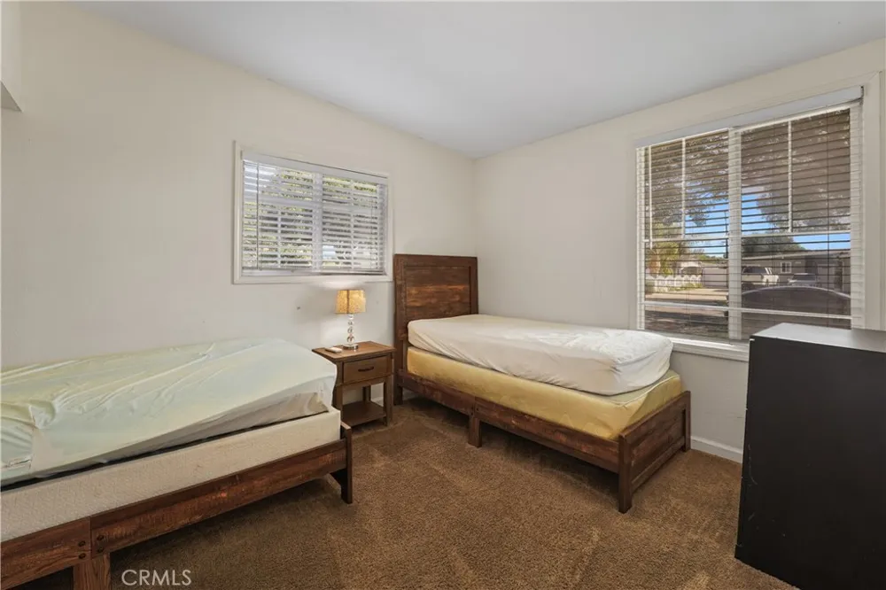 1733 Raymar Street Santa Ana, CA 92703