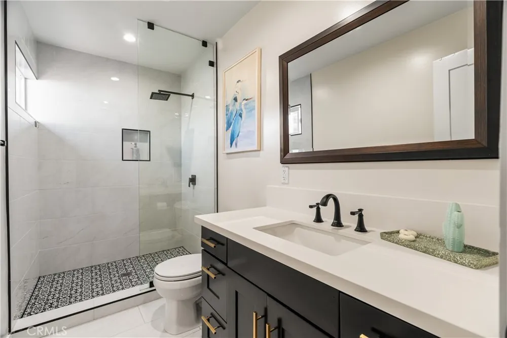5712 Fairview Pl. Agoura Hills, CA 91301