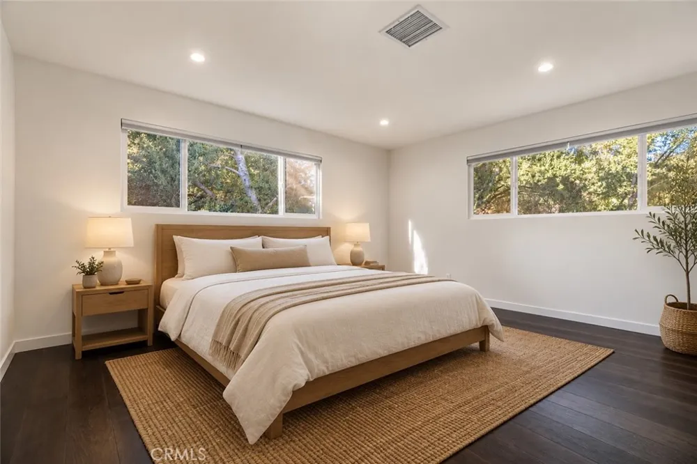 5712 Fairview Pl. Agoura Hills, CA 91301