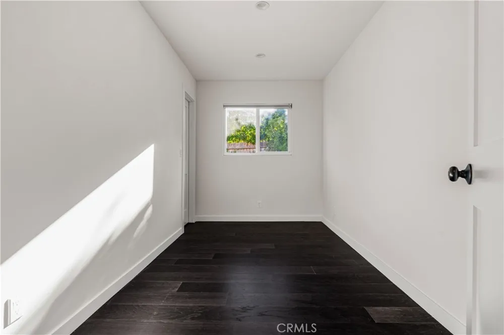 5712 Fairview Pl. Agoura Hills, CA 91301