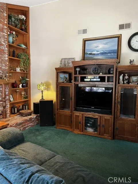 722 E Bunny Avenue Santa Maria, CA 93454
