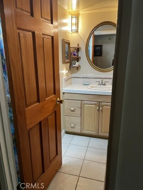 722 E Bunny Avenue Santa Maria, CA 93454