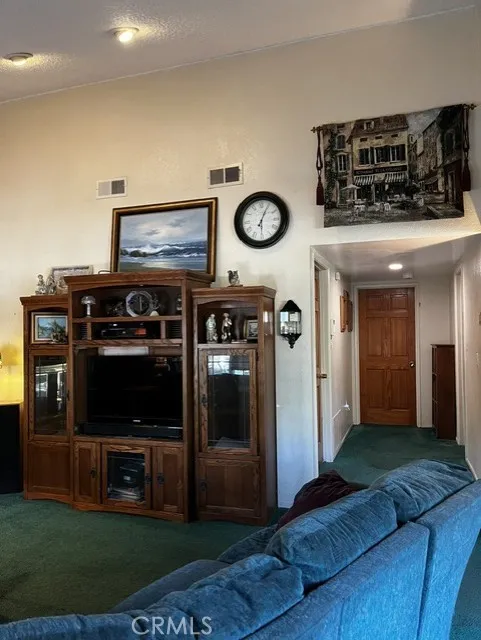722 E Bunny Avenue Santa Maria, CA 93454