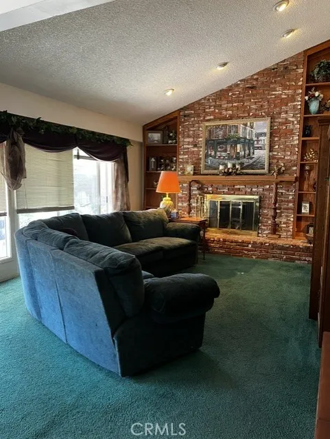 722 E Bunny Avenue Santa Maria, CA 93454