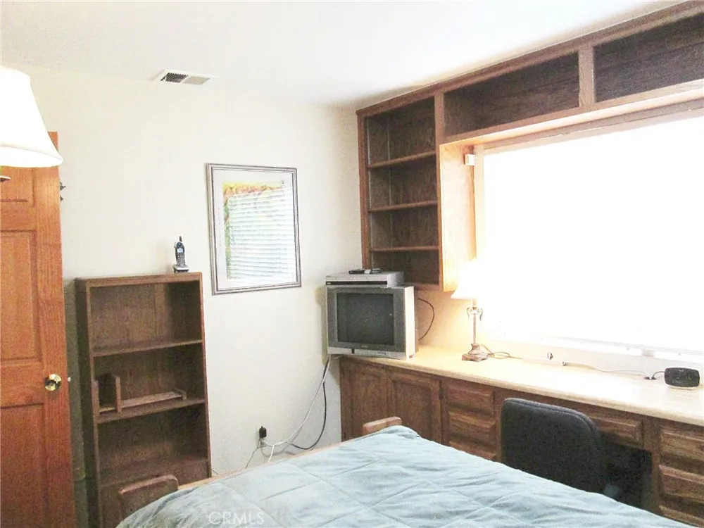 722 E Bunny Avenue Santa Maria, CA 93454