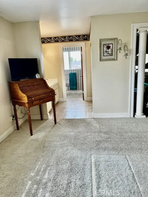 722 E Bunny Avenue Santa Maria, CA 93454