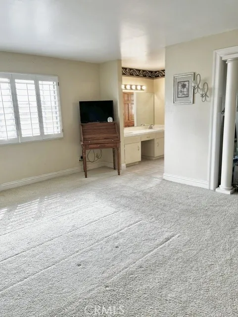 722 E Bunny Avenue Santa Maria, CA 93454