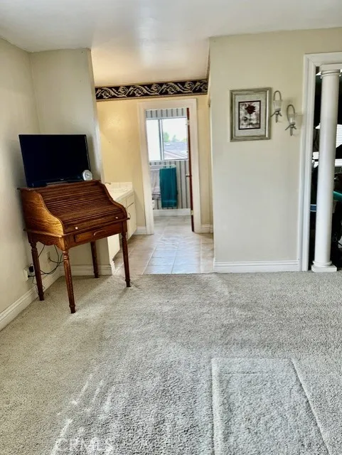 722 E Bunny Avenue Santa Maria, CA 93454
