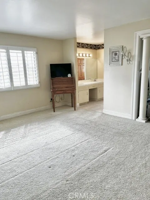 722 E Bunny Avenue Santa Maria, CA 93454