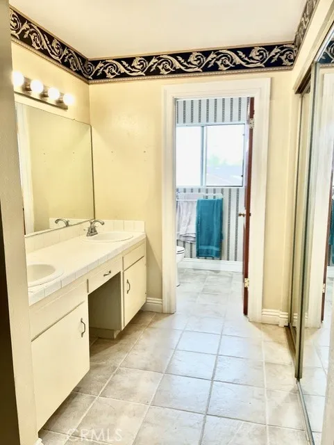722 E Bunny Avenue Santa Maria, CA 93454