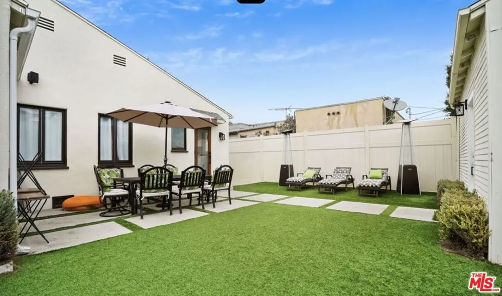 140 S Gardner Street Los Angeles, CA 90036