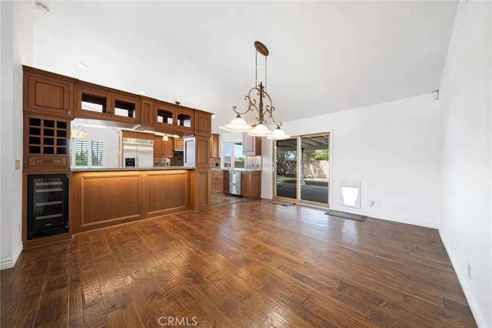 1455 13th Upland, CA 91786