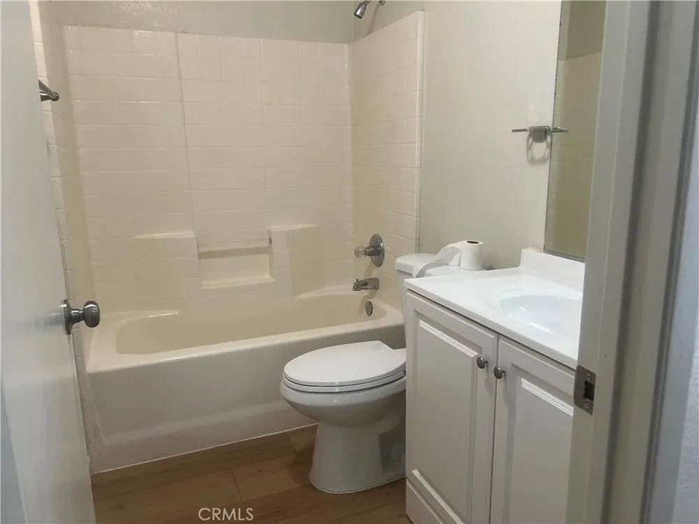 43516 32nd Street E Lancaster, CA 93535