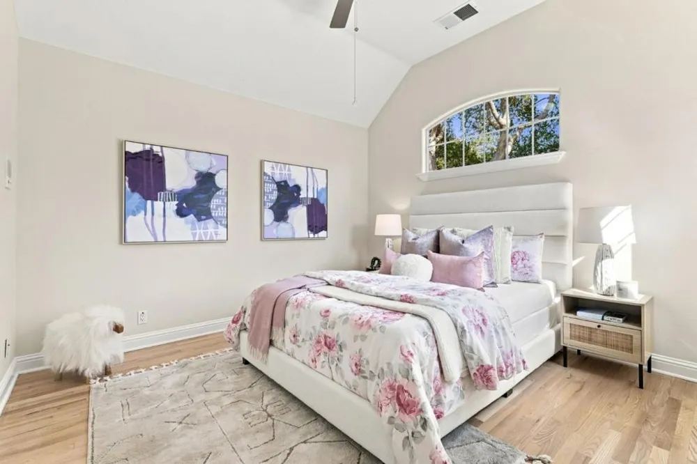 3855 Magnolia Drive Palo Alto, CA 94306