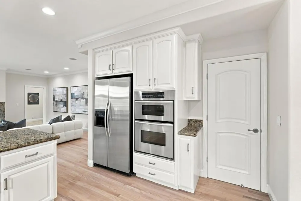 3855 Magnolia Drive Palo Alto, CA 94306