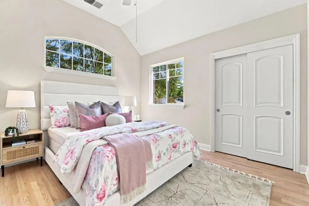 3855 Magnolia Drive Palo Alto, CA 94306
