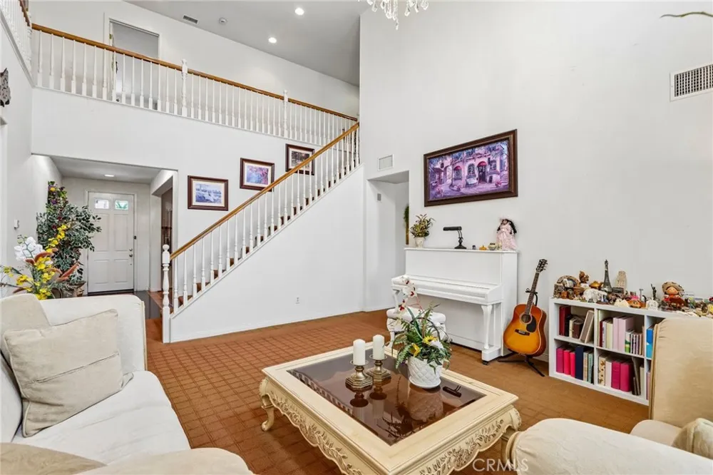 14045 Silent Stream Court Eastvale, CA 92880