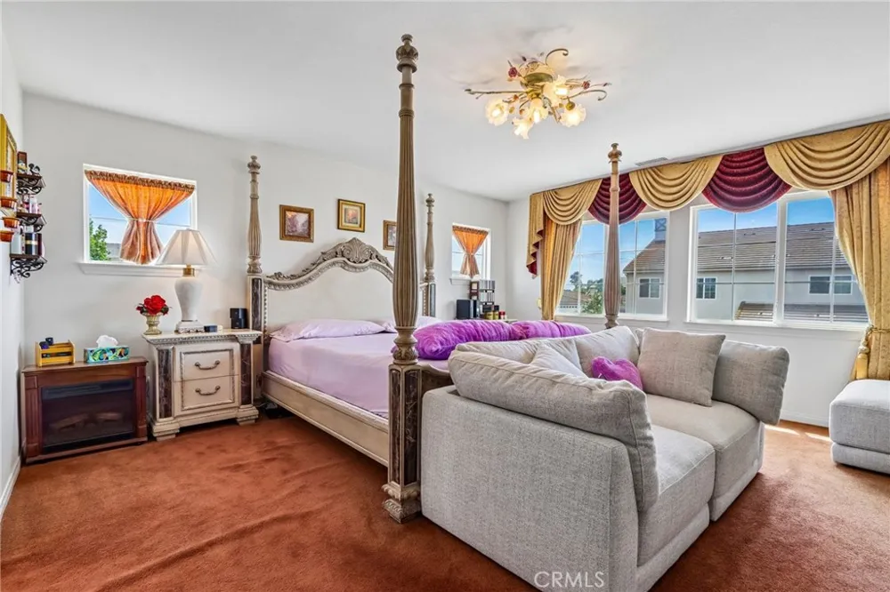 14045 Silent Stream Court Eastvale, CA 92880