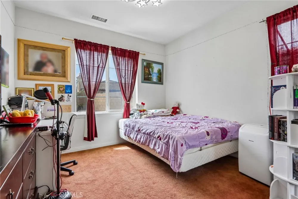 14045 Silent Stream Court Eastvale, CA 92880