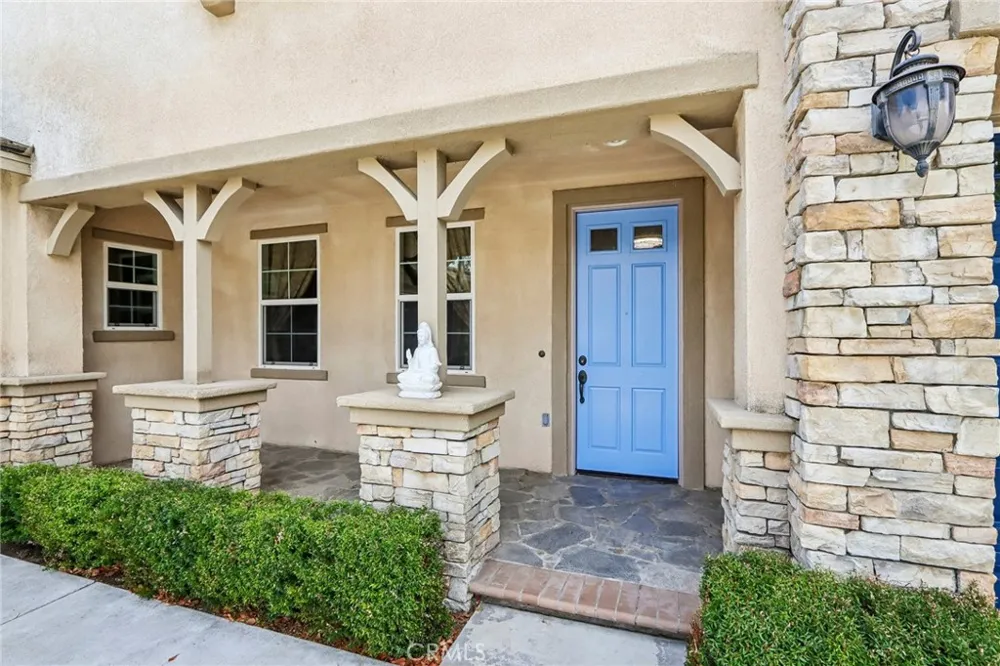 14045 Silent Stream Court Eastvale, CA 92880