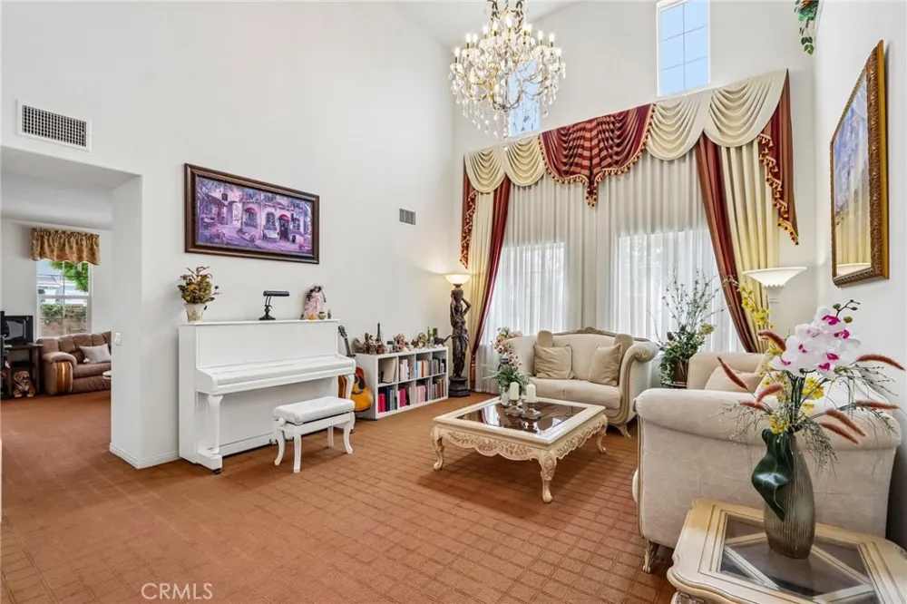 14045 Silent Stream Court Eastvale, CA 92880