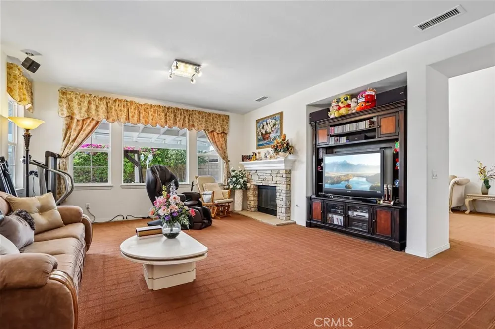14045 Silent Stream Court Eastvale, CA 92880