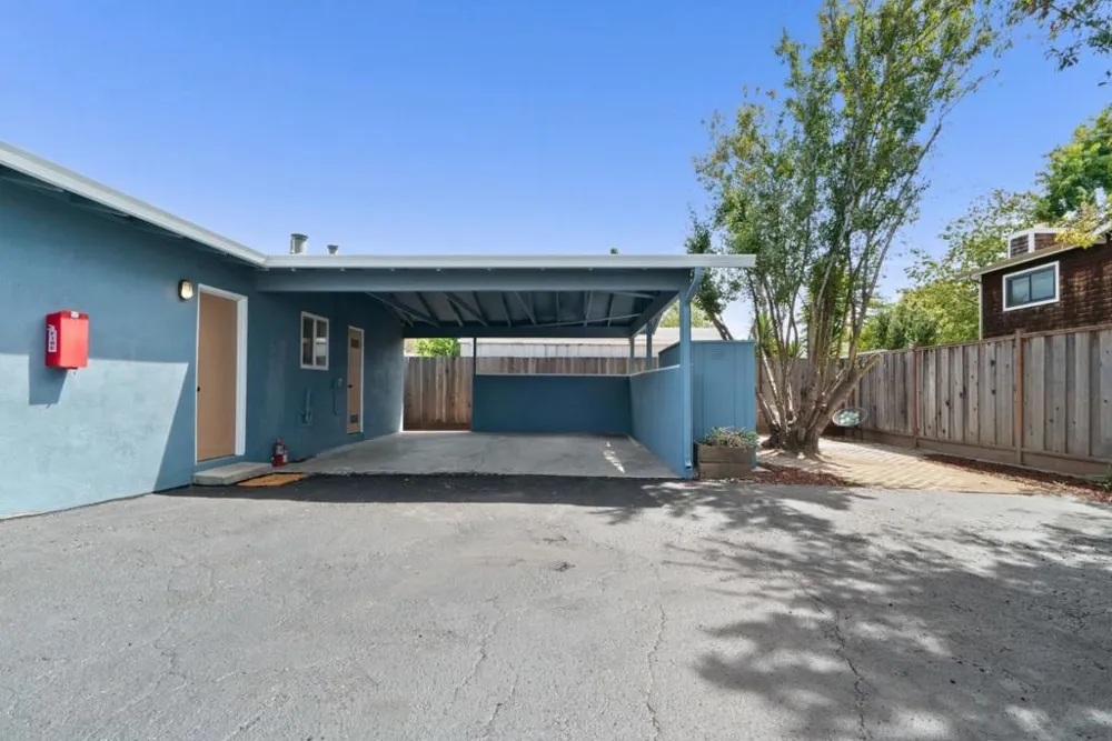 915 Cayuga Street Santa Cruz, CA 95062
