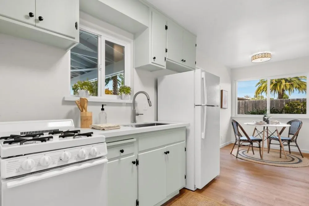 915 Cayuga Street Santa Cruz, CA 95062