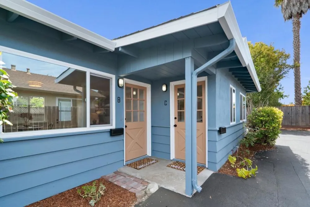 915 Cayuga Street Santa Cruz, CA 95062