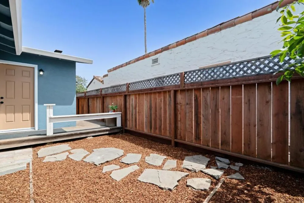 915 Cayuga Street Santa Cruz, CA 95062
