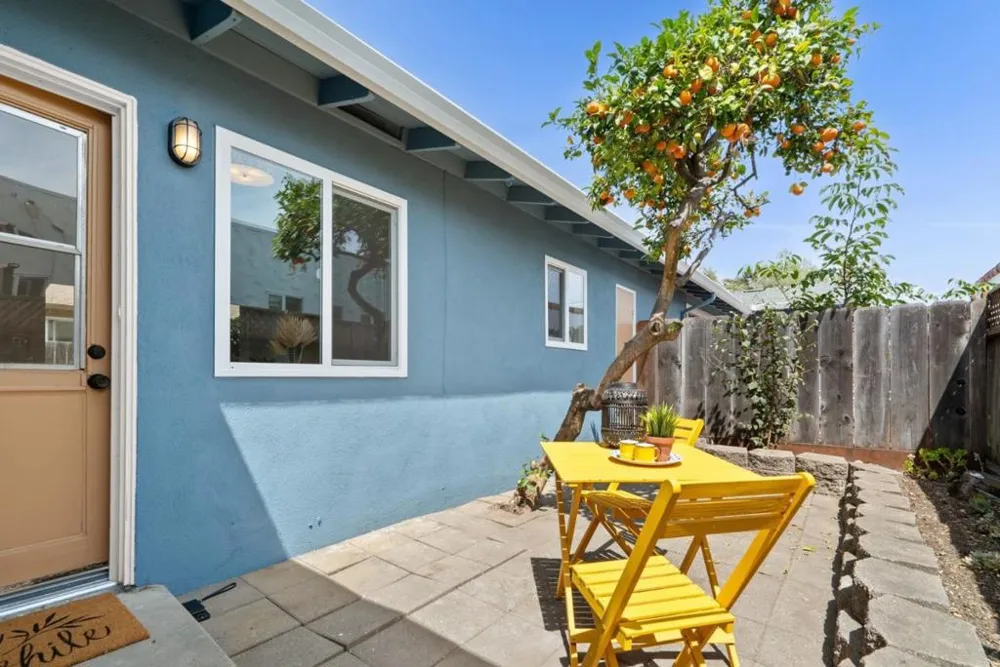 915 Cayuga Street Santa Cruz, CA 95062