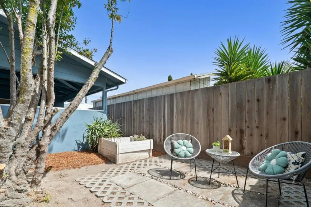 915 Cayuga Street Santa Cruz, CA 95062
