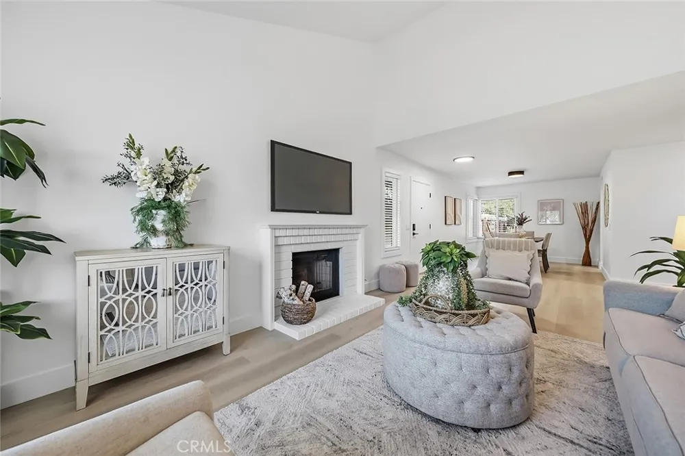 1194 Leeward Anaheim, CA 92801