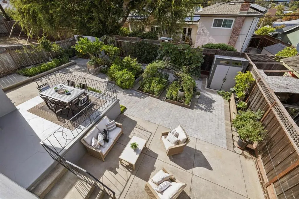 1700 Parkview Drive San Bruno, CA 94066