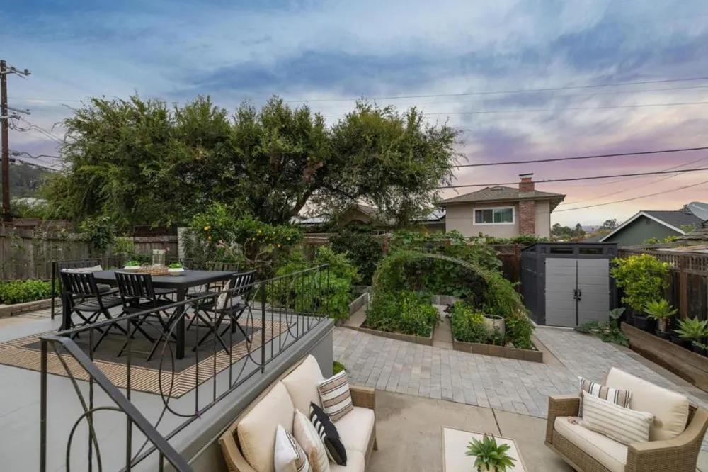 1700 Parkview Drive San Bruno, CA 94066