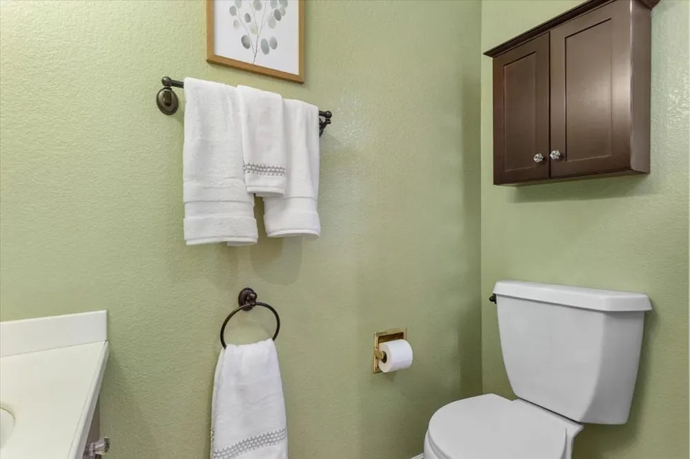 1555 Cherry Street #4 San Carlos, CA 94070