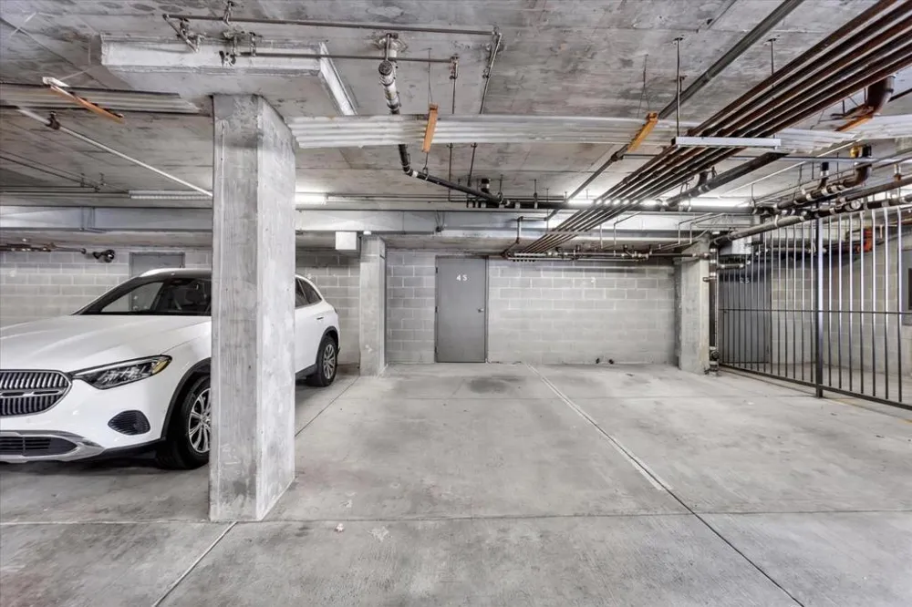 1555 Cherry Street #4 San Carlos, CA 94070