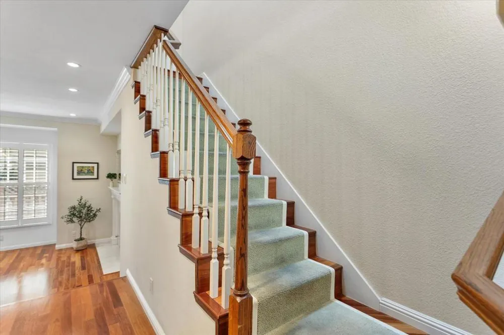 1555 Cherry Street #4 San Carlos, CA 94070