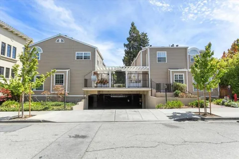 1555 Cherry Street #4