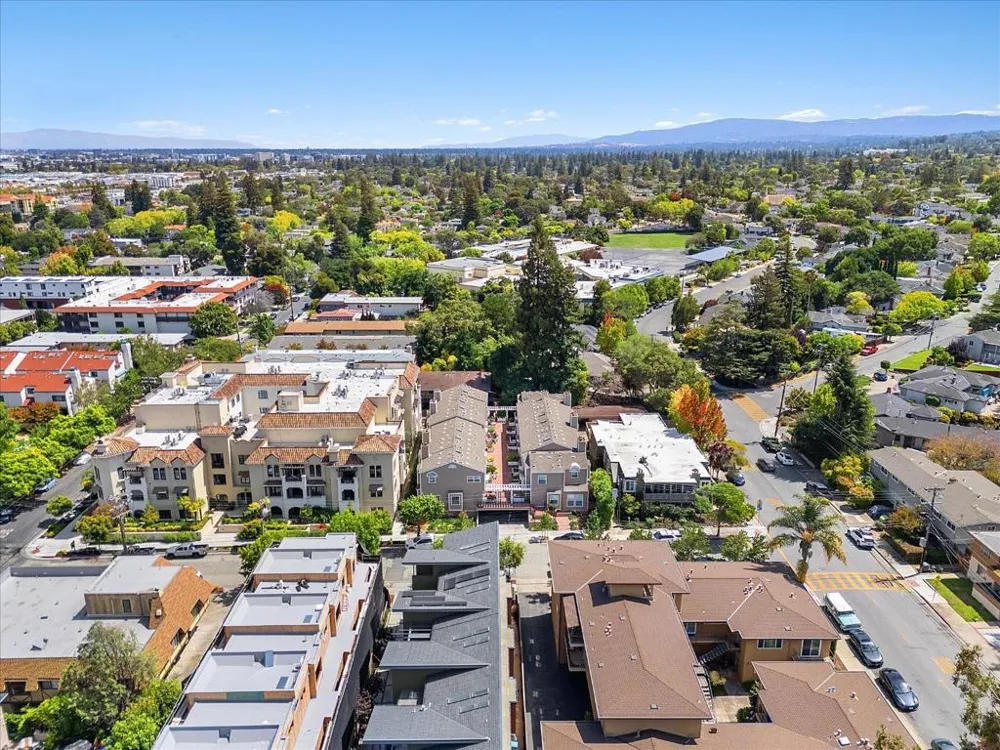 1555 Cherry Street #4 San Carlos, CA 94070
