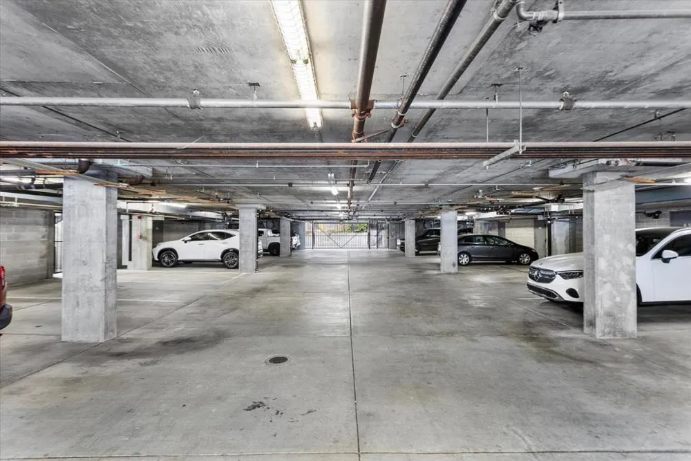 1555 Cherry Street #4 San Carlos, CA 94070
